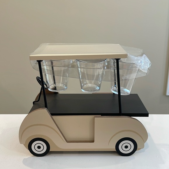 New Target Bullseye Playground Golf Cart Shot Glass Holder / Decorative Display - Picture 1 of 4